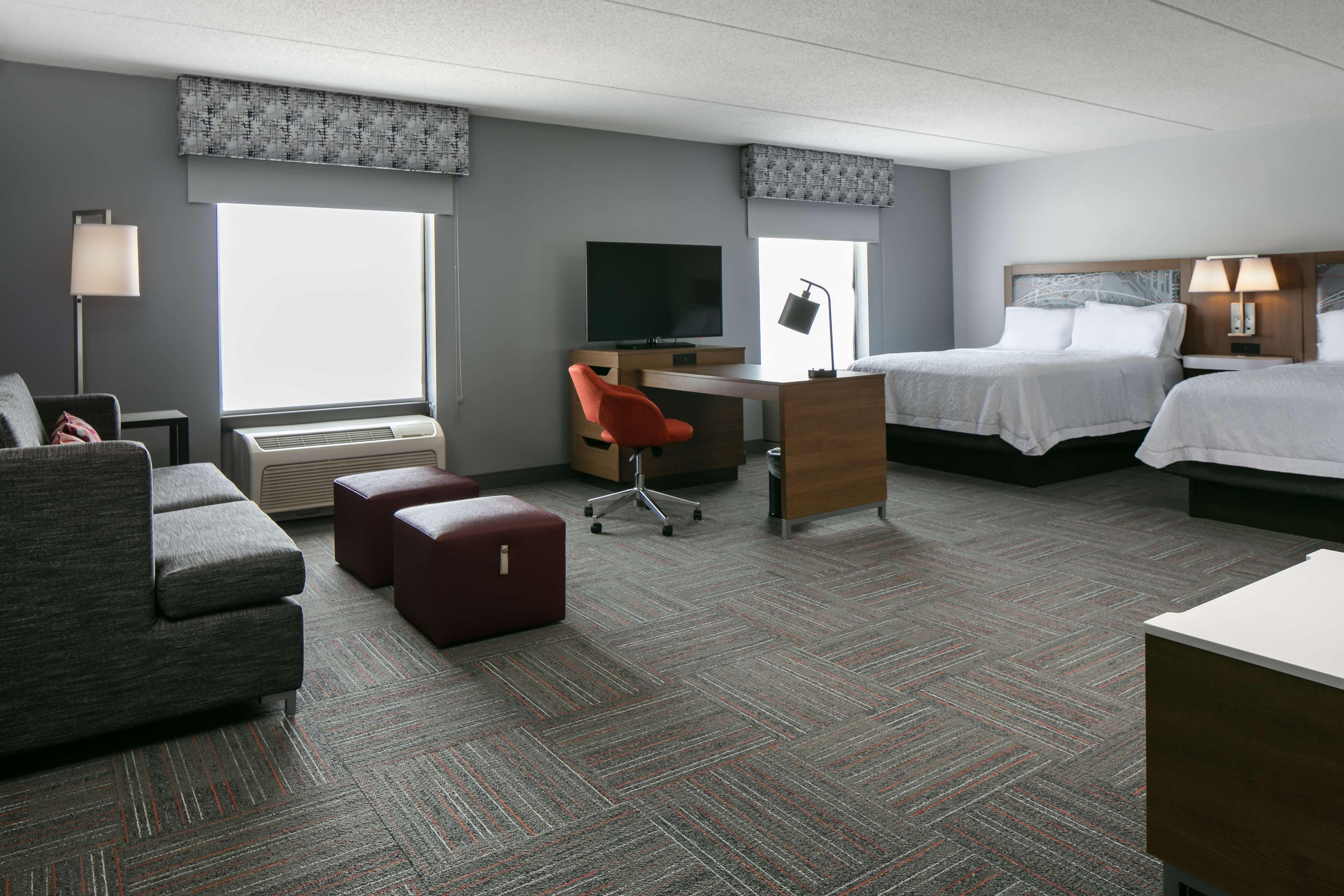 Hampton Inn Dubuque Exteriér fotografie