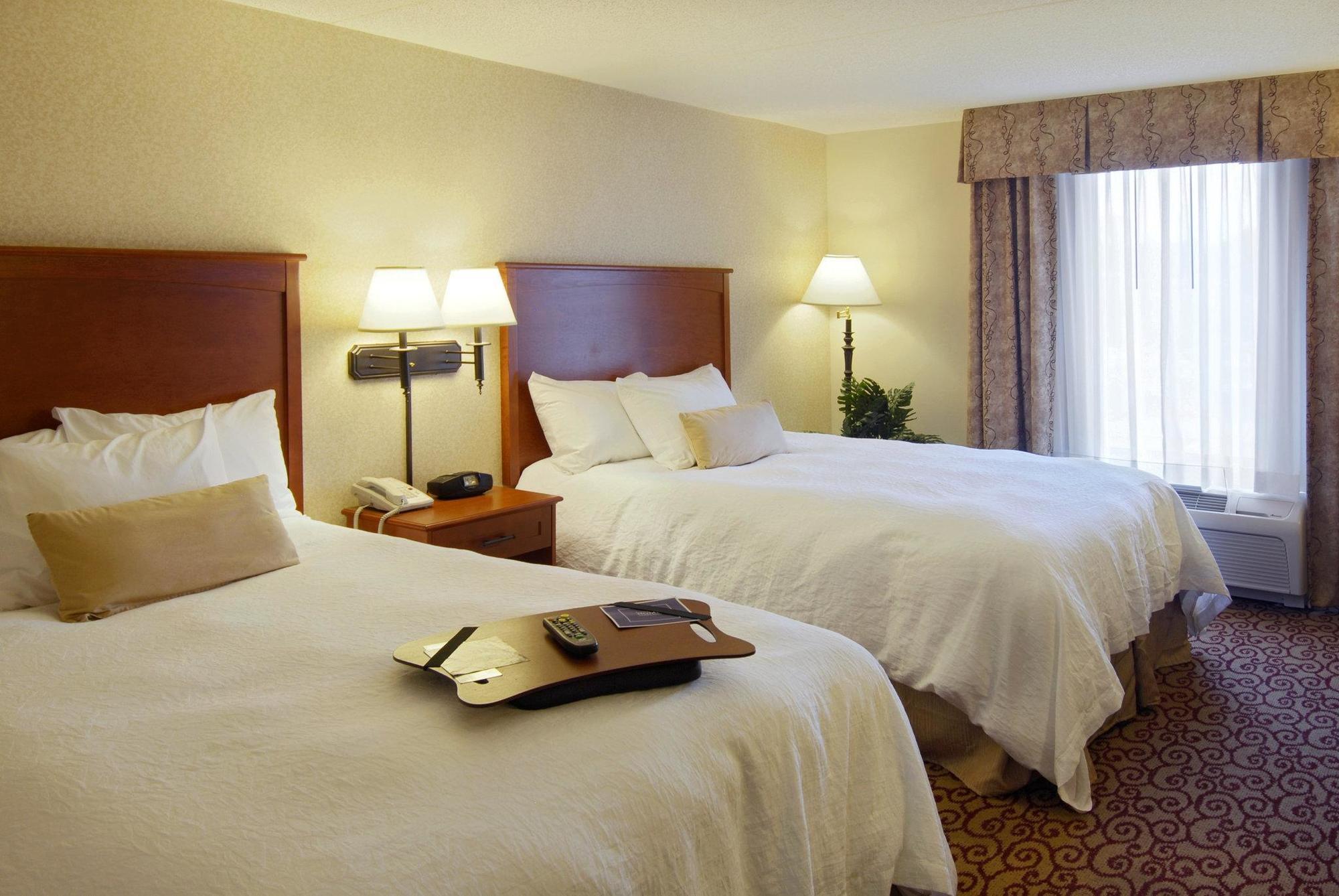 Hampton Inn Dubuque Exteriér fotografie